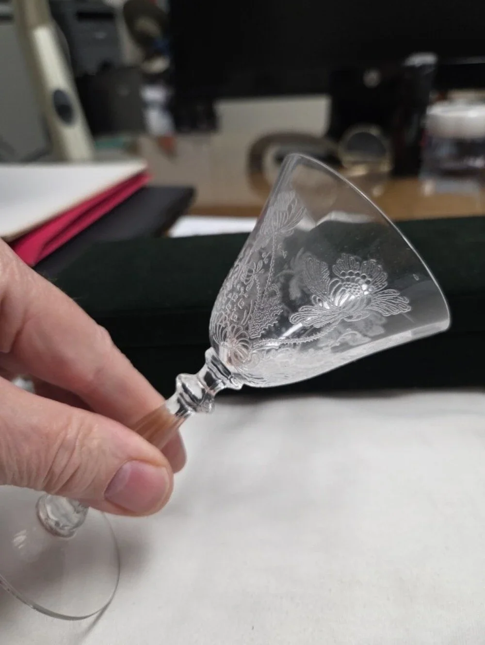 Fostoria Crystal Etched Floral Wine Water Goblet Glass -Clear in Shirley Pattern